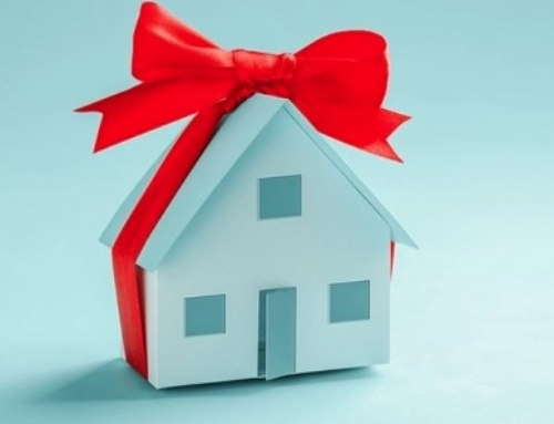 Your House Could Be the #1 Item on a Homebuyer’s Holiday Wishlist